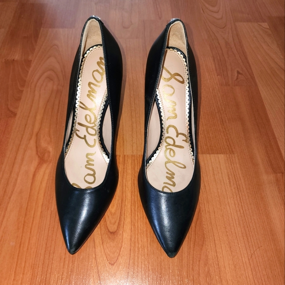 Sam Edelman pumps